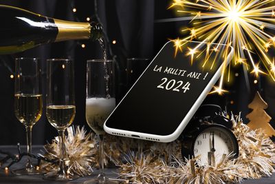 Felicitari-de-Anul-Nou-2024.-La-multi-ani-2024.jpg